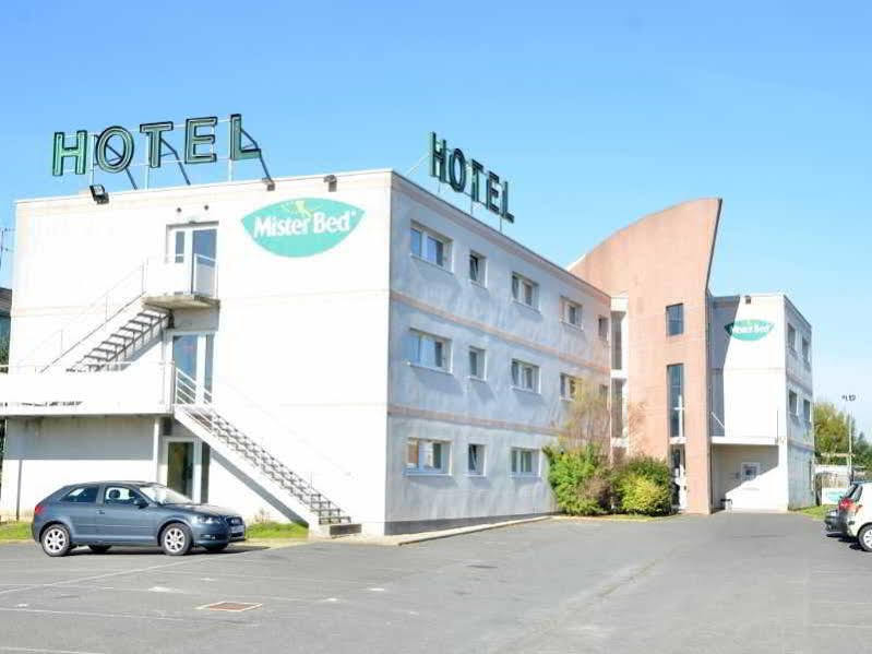 Mister Bed Chambray Les Tours Hotel Exterior photo
